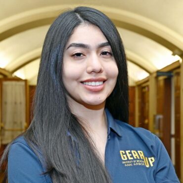 Headshot of Ingrid Hernandez