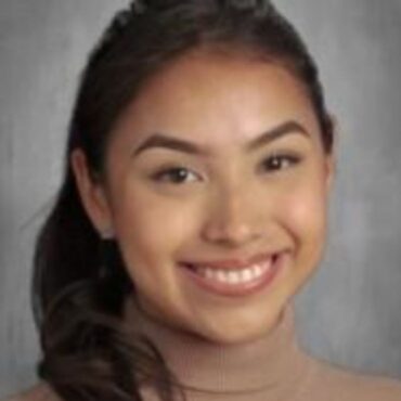 Headshot of Jocelyne Ramirez-Badillo