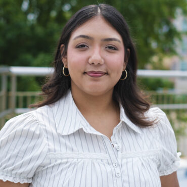 Headshot of Valeria Rivera